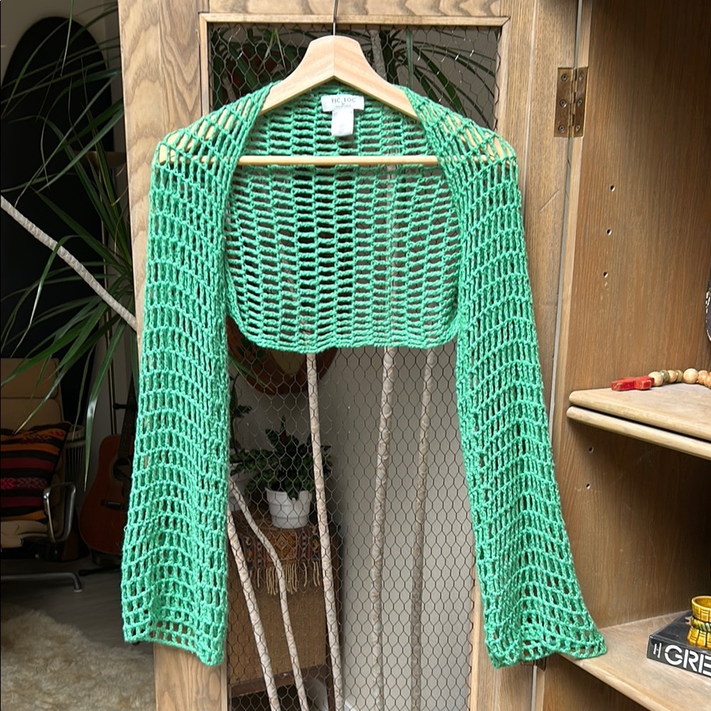 Tic Toc Crochet Knit  Bolero